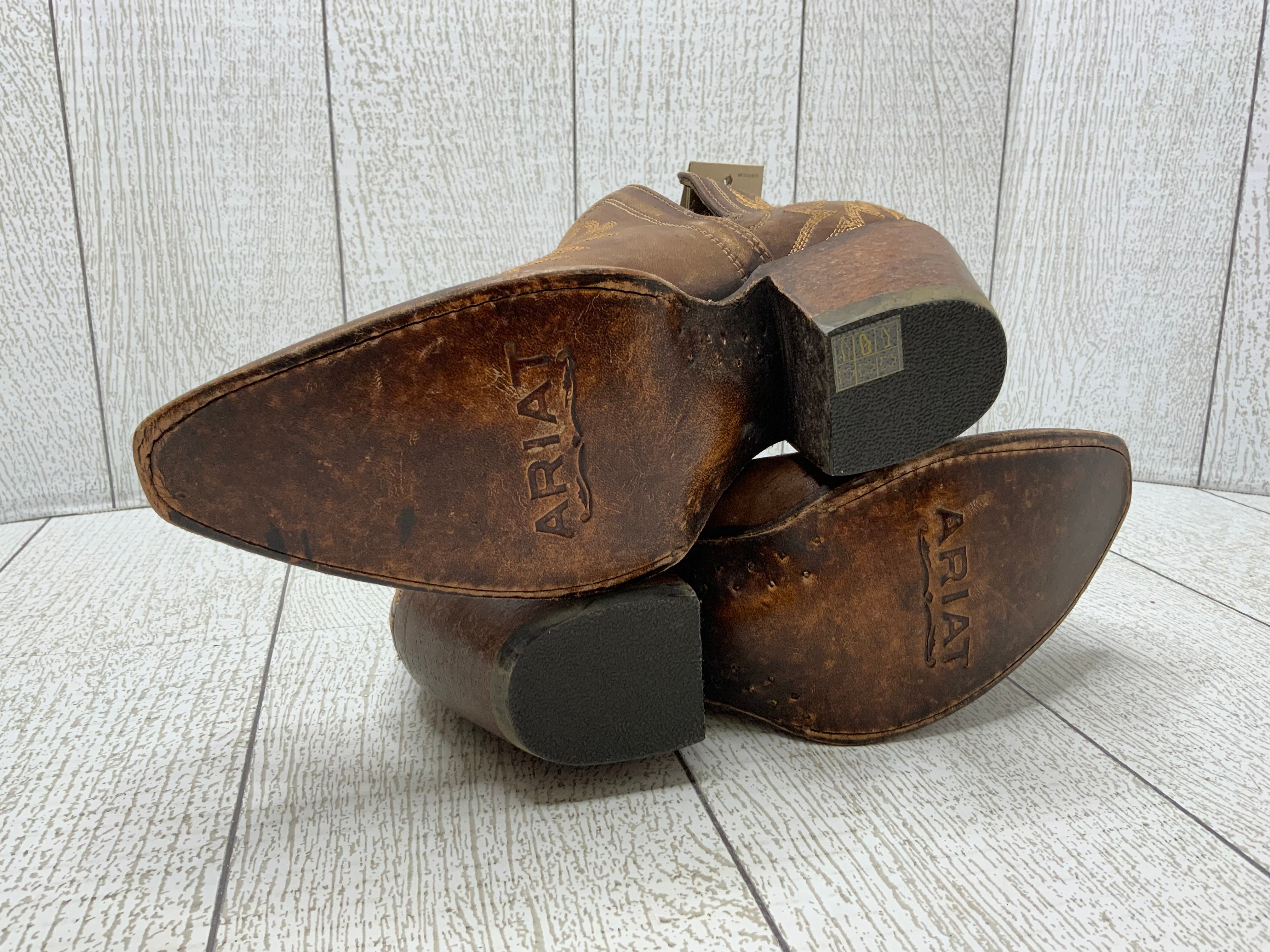 ARIAT Women's Dixon Western Boot **Size 6.5** (7997557440750)
